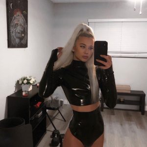 Chloé - rencontre-Teen-La Rochelle